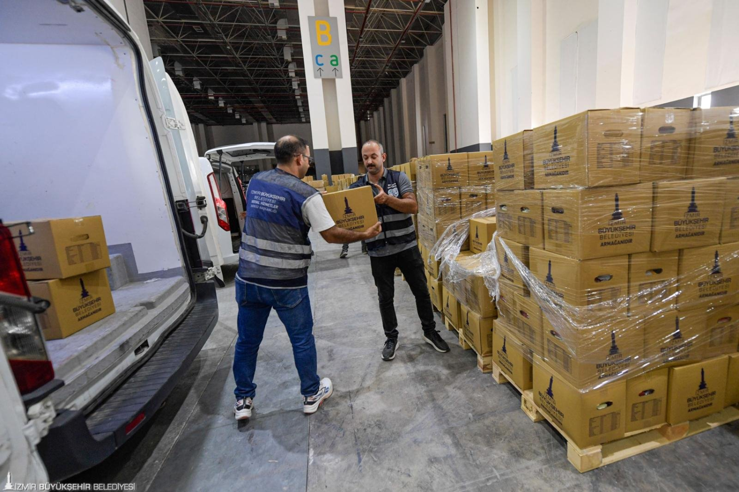 Tugay: Komşusu açken tok yatamayan kültürden geliyoruz